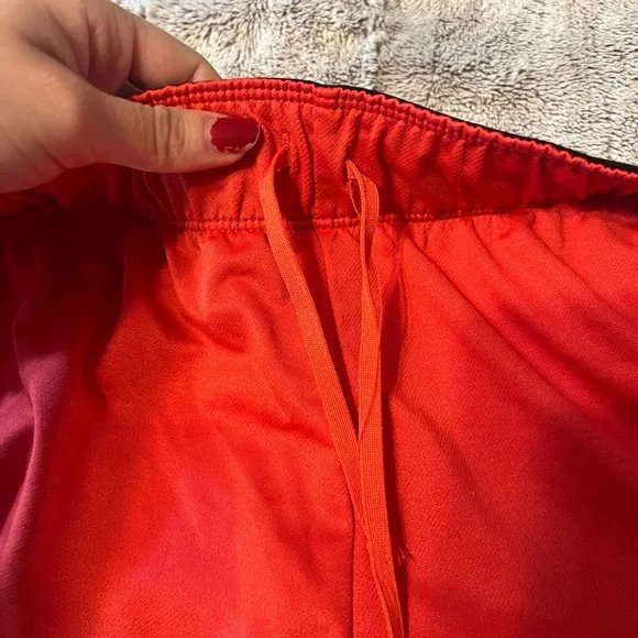 Nike fold over dri fit shorts - Picture 6 of 7